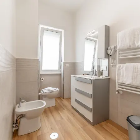 Lorena Cozy - Ospedale Gemelli - Wifi Řím